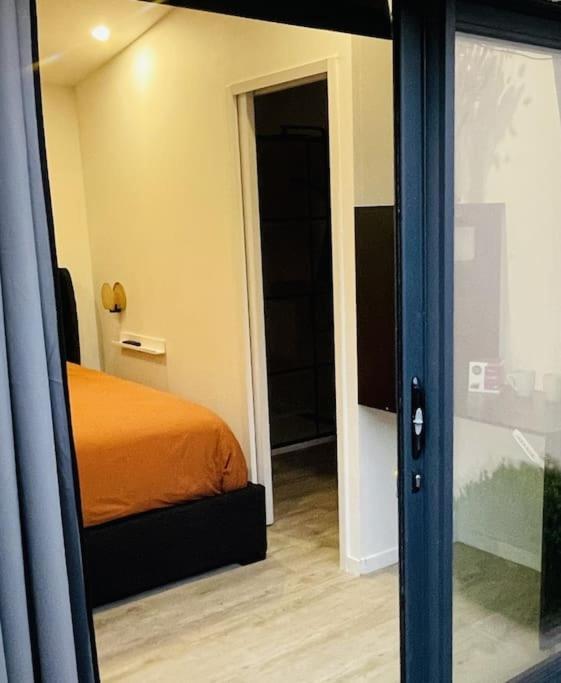 Apartmán 5 Min Airport Aeroport - Shuttle Navette - Parking Bonlier Exteriér fotografie